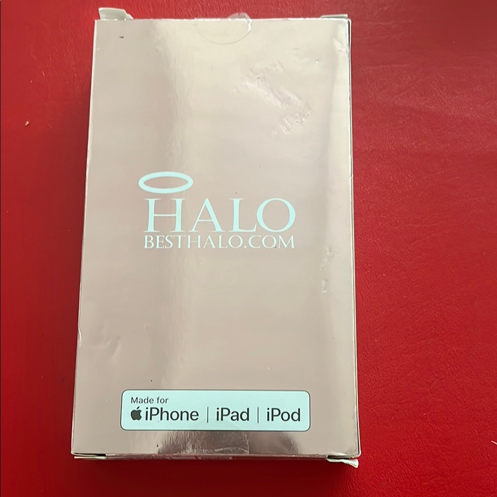 Halo Silver Charging Case for Apple Devices